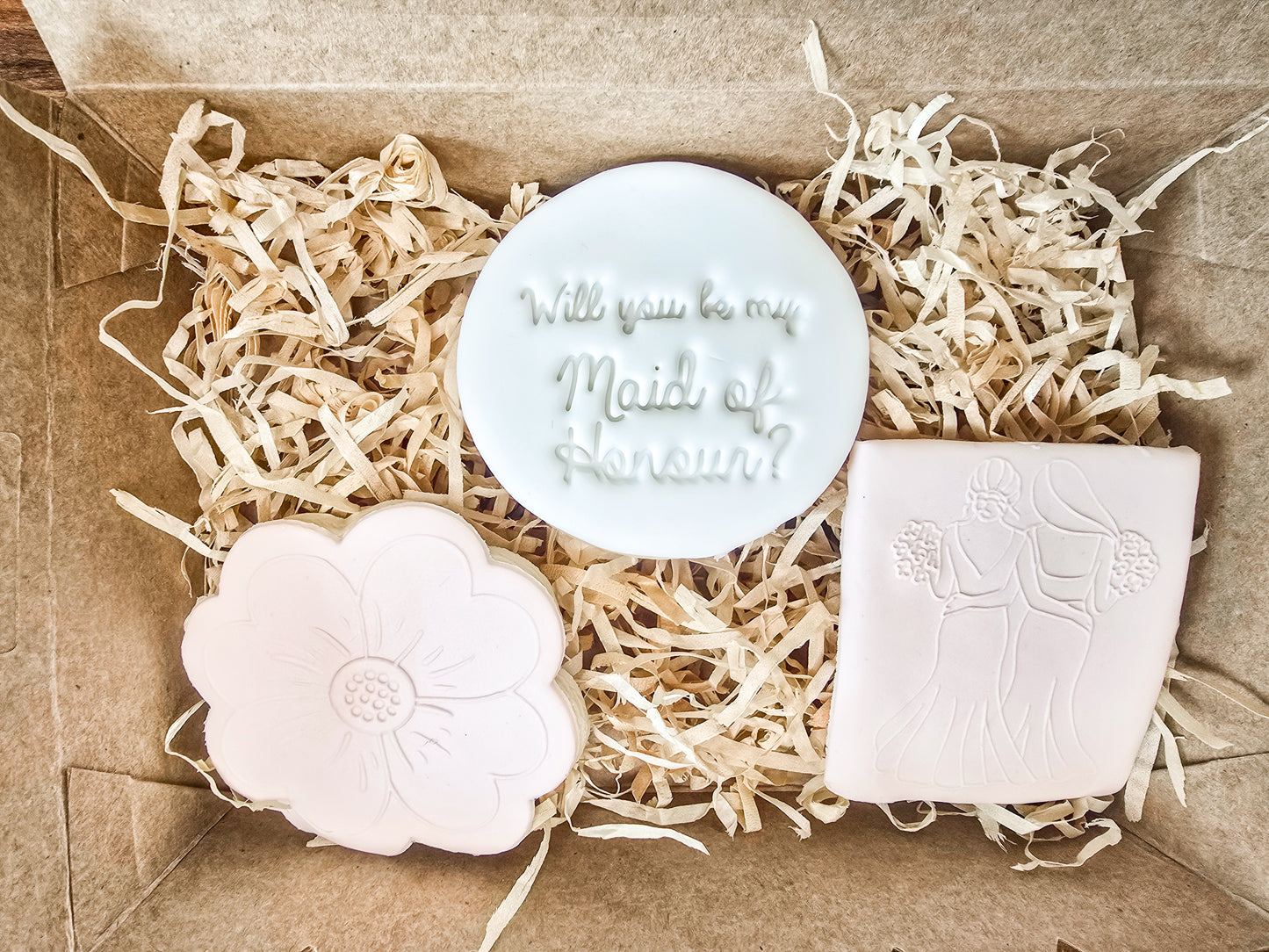 Will you be my Maid of Honour- 3 piece fondant sugar cookie gift box