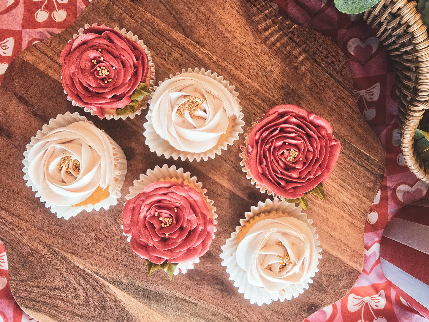 Valentine’s Day Cupcakes (6)