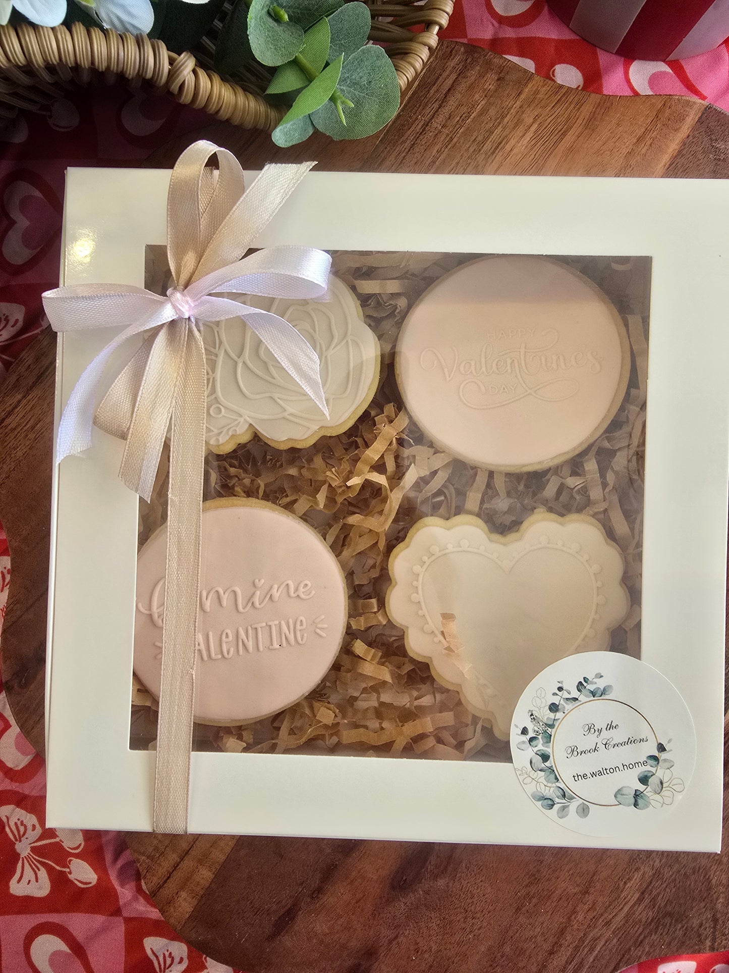 Vintage “Be My Valentine” Cookie Gift Box