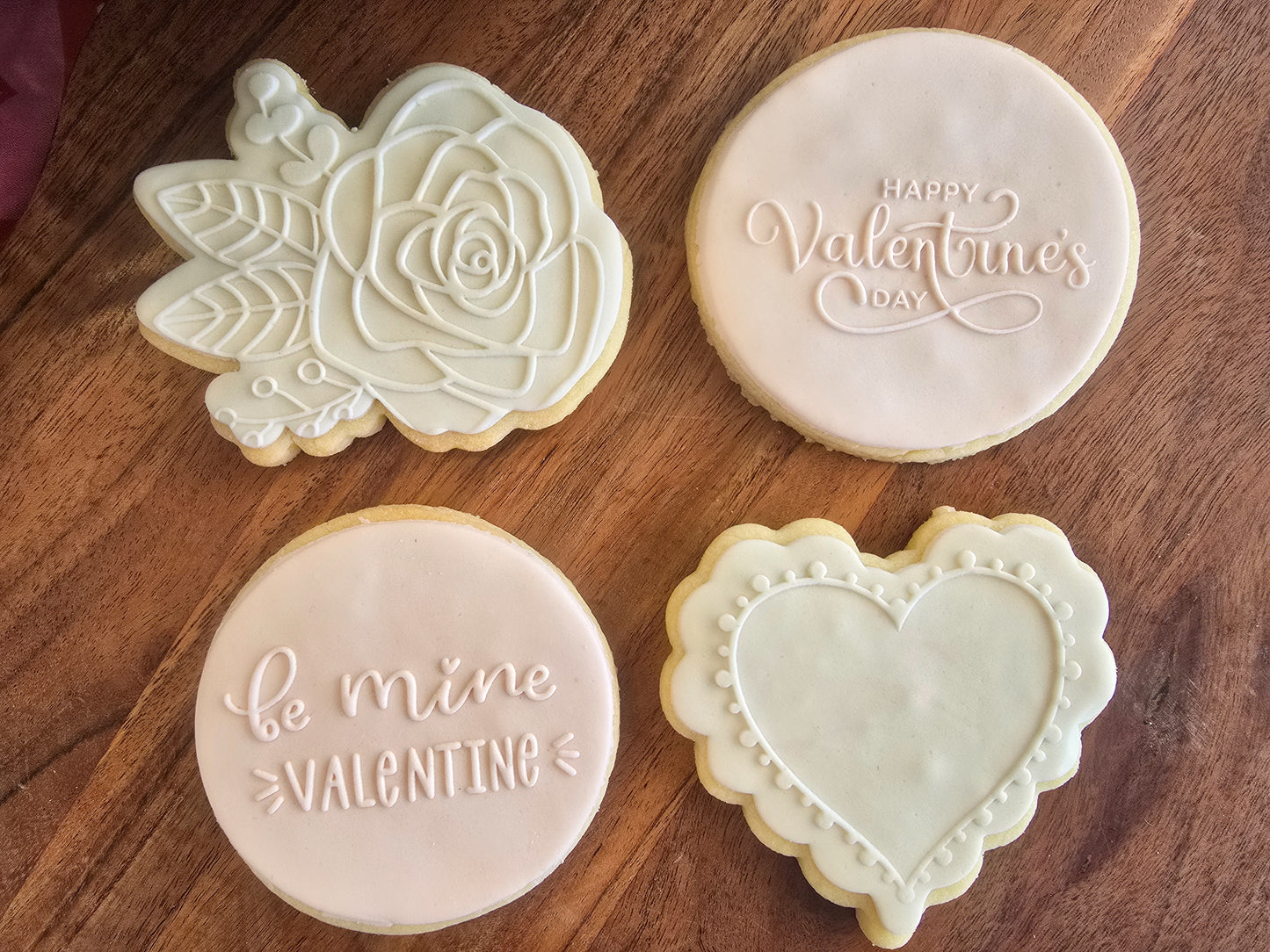 Vintage “Be My Valentine” Cookie Gift Box