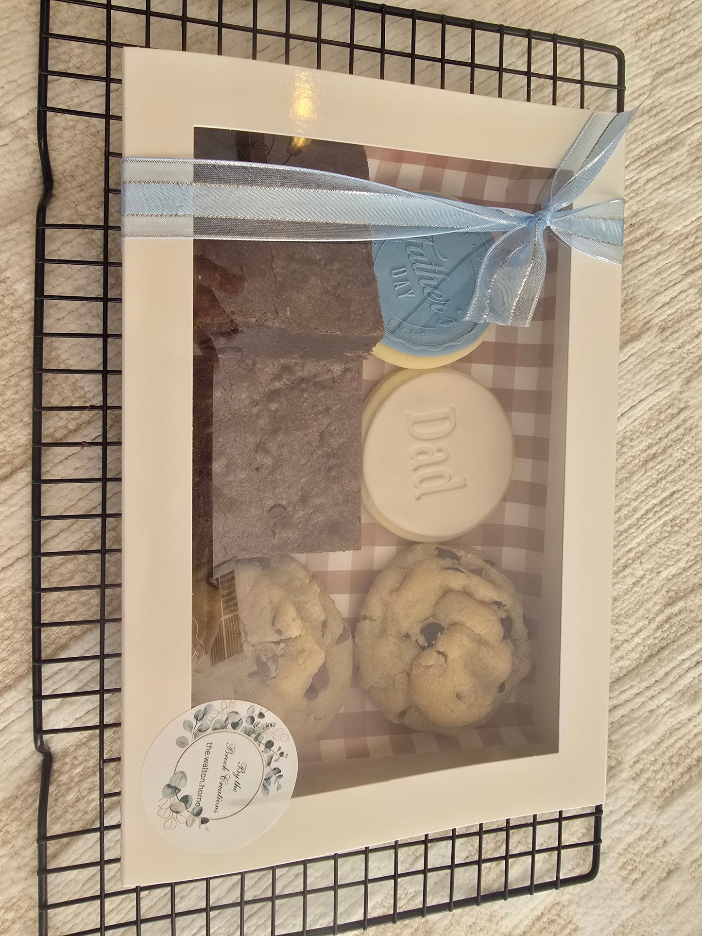 Dad's dessert box