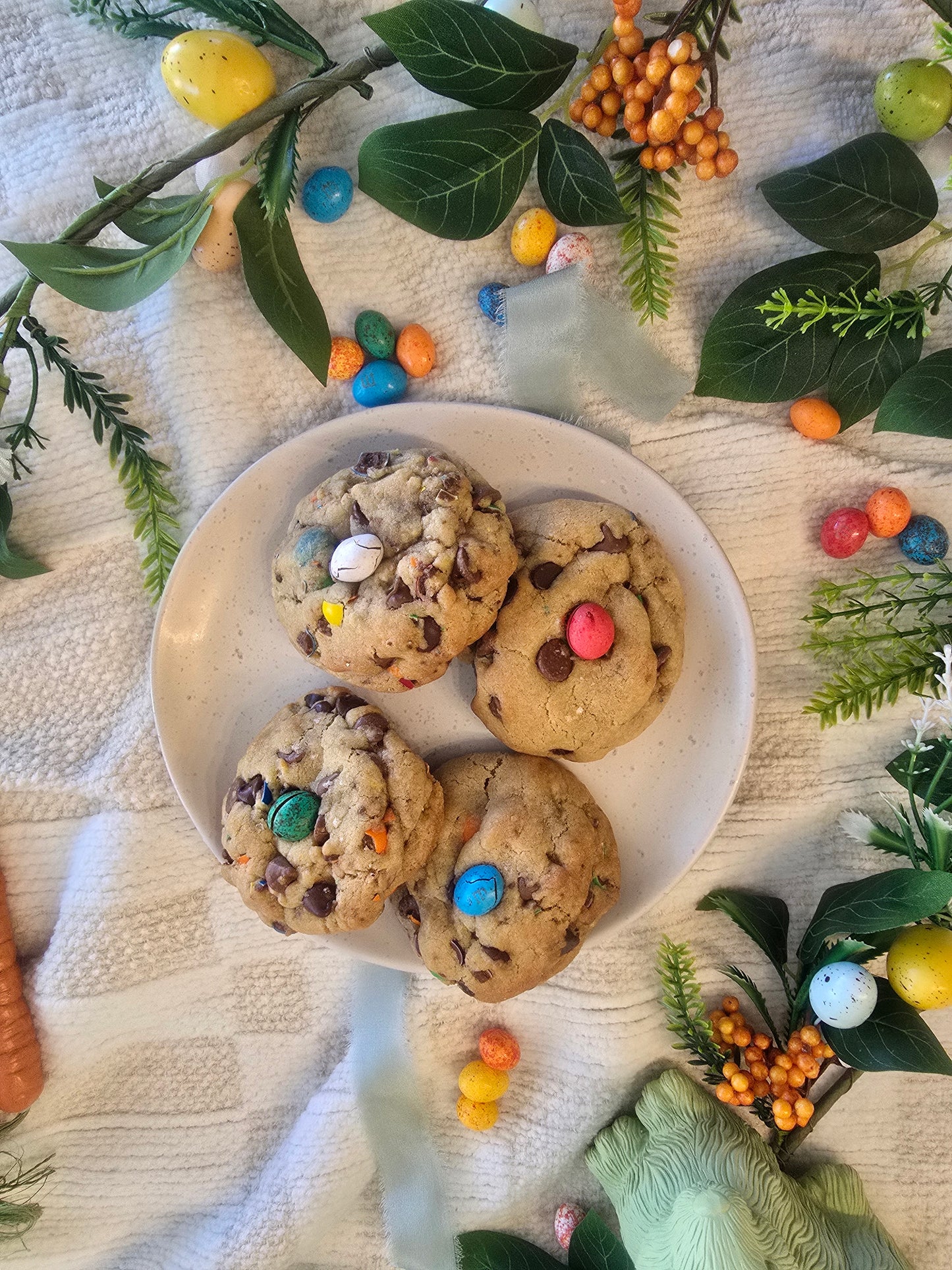 Easter choc chip loaded cookies- 4 pk